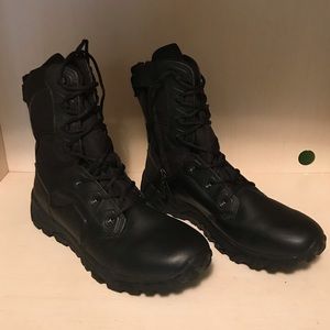 Magnum Women’s Tactical Black Boots size 10